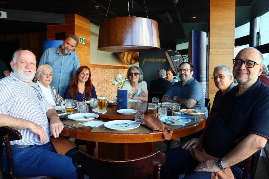Confraternização da celebração dos 60 anos da Fenasbac em Curitiba