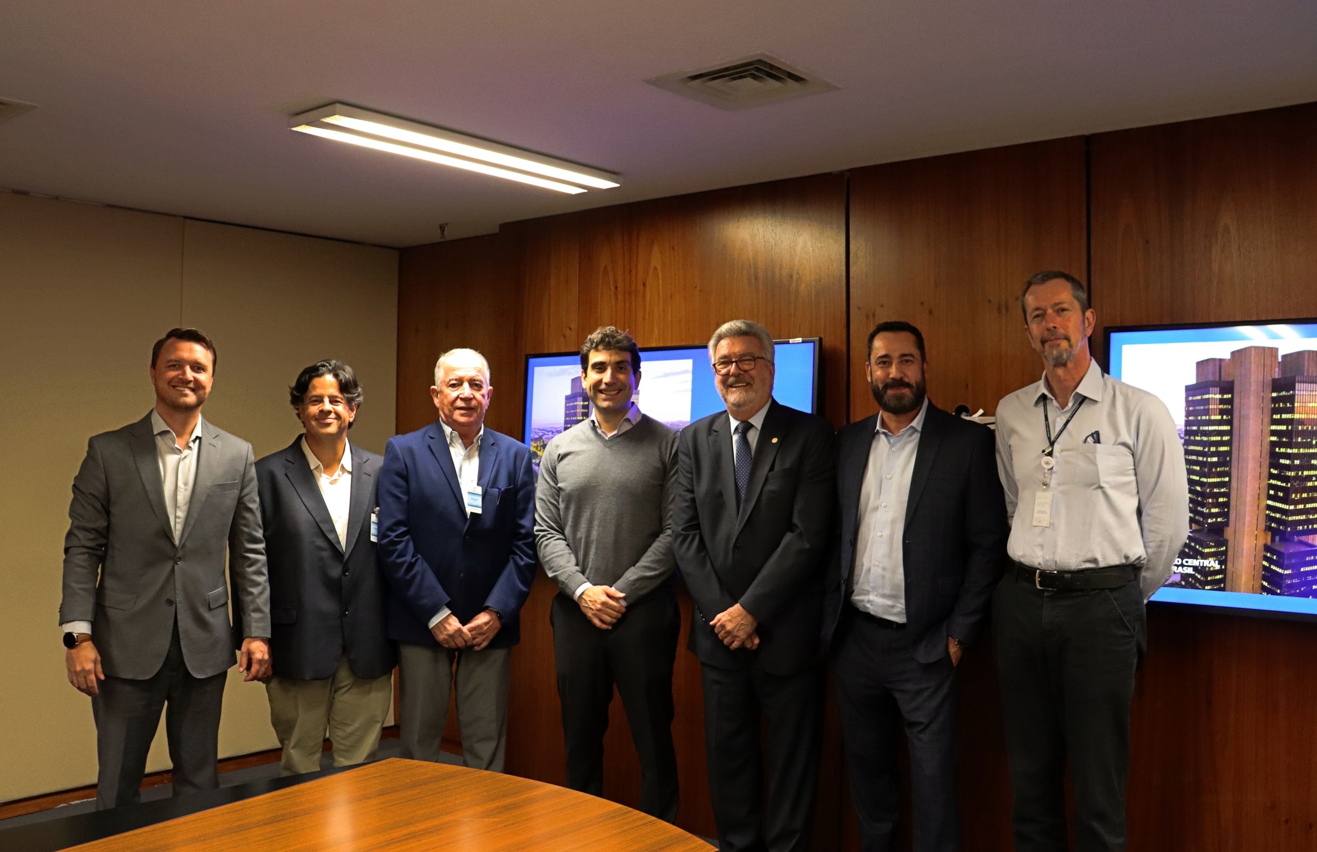 Fenasbac homenageia 60 anos do Banco Central 